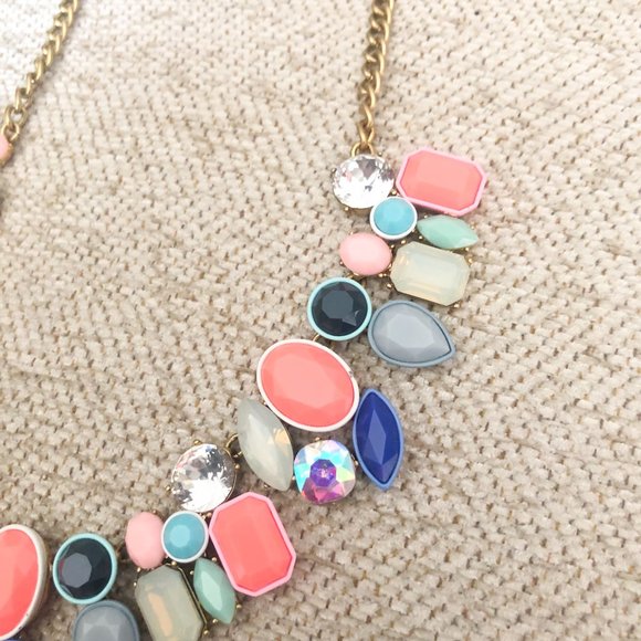 J.Crew Colorful Fiesta Statement Necklace in Blues NEW - Picture 10 of 12